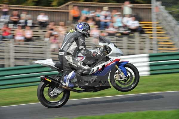 Motorcycle action photographs;Trackday digital images;cadwell;cadwell park photographs;event digital images;eventdigitalimages;motor racing louth lincolnshire;no limits trackdays;peter wileman photography;trackday;trackday photos