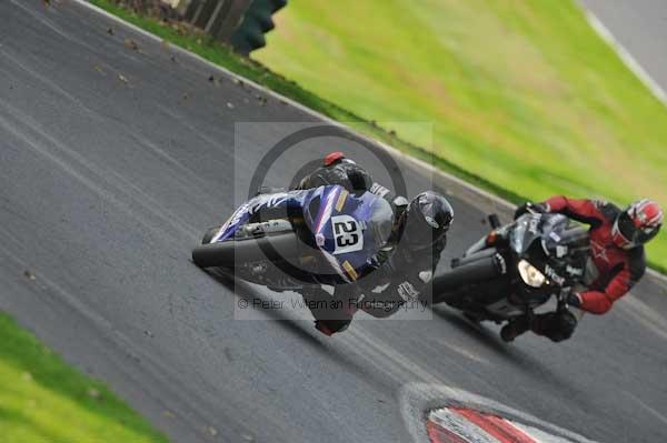 Motorcycle action photographs;Trackday digital images;cadwell;cadwell park photographs;event digital images;eventdigitalimages;motor racing louth lincolnshire;no limits trackdays;peter wileman photography;trackday;trackday photos