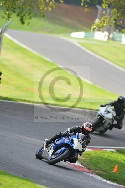 Motorcycle action photographs;Trackday digital images;cadwell;cadwell park photographs;event digital images;eventdigitalimages;motor racing louth lincolnshire;no limits trackdays;peter wileman photography;trackday;trackday photos