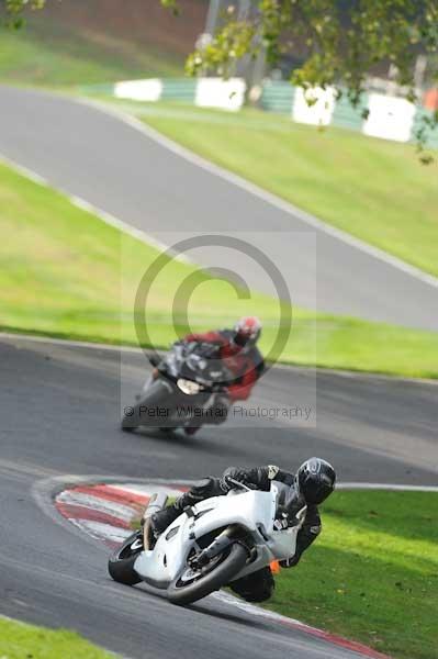 Motorcycle action photographs;Trackday digital images;cadwell;cadwell park photographs;event digital images;eventdigitalimages;motor racing louth lincolnshire;no limits trackdays;peter wileman photography;trackday;trackday photos