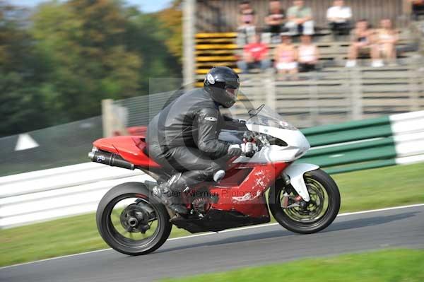 Motorcycle action photographs;Trackday digital images;cadwell;cadwell park photographs;event digital images;eventdigitalimages;motor racing louth lincolnshire;no limits trackdays;peter wileman photography;trackday;trackday photos