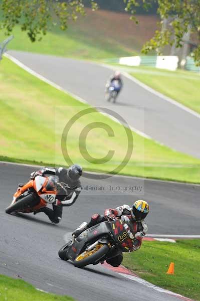 Motorcycle action photographs;Trackday digital images;cadwell;cadwell park photographs;event digital images;eventdigitalimages;motor racing louth lincolnshire;no limits trackdays;peter wileman photography;trackday;trackday photos