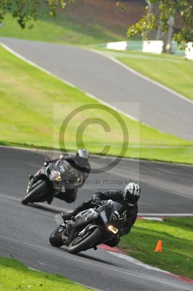 Motorcycle action photographs;Trackday digital images;cadwell;cadwell park photographs;event digital images;eventdigitalimages;motor racing louth lincolnshire;no limits trackdays;peter wileman photography;trackday;trackday photos