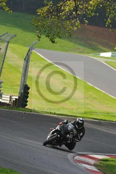 Motorcycle action photographs;Trackday digital images;cadwell;cadwell park photographs;event digital images;eventdigitalimages;motor racing louth lincolnshire;no limits trackdays;peter wileman photography;trackday;trackday photos