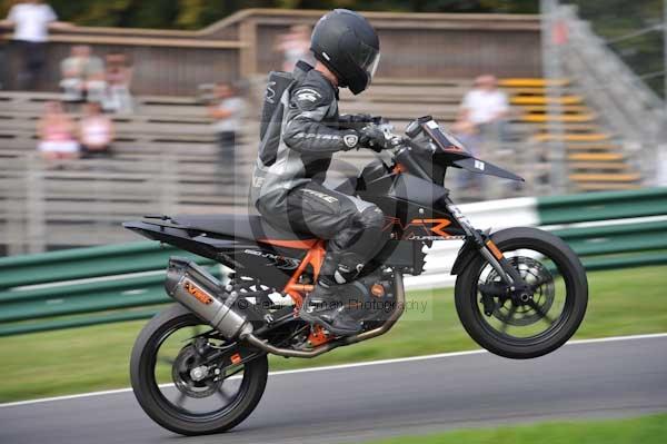 Motorcycle action photographs;Trackday digital images;cadwell;cadwell park photographs;event digital images;eventdigitalimages;motor racing louth lincolnshire;no limits trackdays;peter wileman photography;trackday;trackday photos