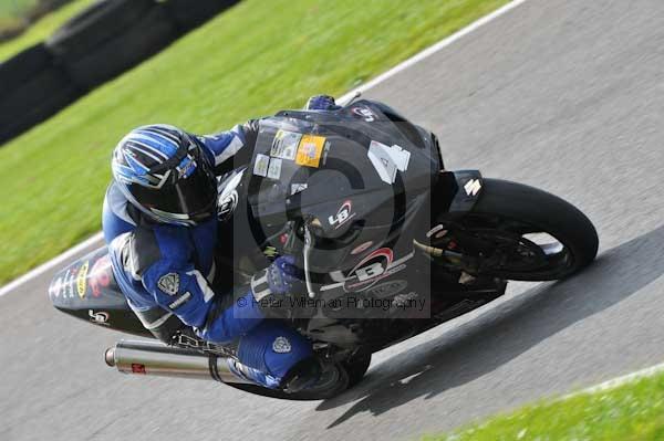 Motorcycle action photographs;Trackday digital images;cadwell;cadwell park photographs;event digital images;eventdigitalimages;motor racing louth lincolnshire;no limits trackdays;peter wileman photography;trackday;trackday photos