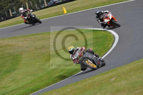 Motorcycle action photographs;Trackday digital images;cadwell;cadwell park photographs;event digital images;eventdigitalimages;motor racing louth lincolnshire;no limits trackdays;peter wileman photography;trackday;trackday photos