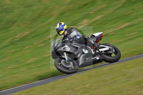 Motorcycle action photographs;Trackday digital images;cadwell;cadwell park photographs;event digital images;eventdigitalimages;motor racing louth lincolnshire;no limits trackdays;peter wileman photography;trackday;trackday photos