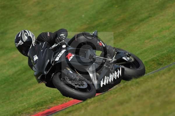 Motorcycle action photographs;Trackday digital images;cadwell;cadwell park photographs;event digital images;eventdigitalimages;motor racing louth lincolnshire;no limits trackdays;peter wileman photography;trackday;trackday photos