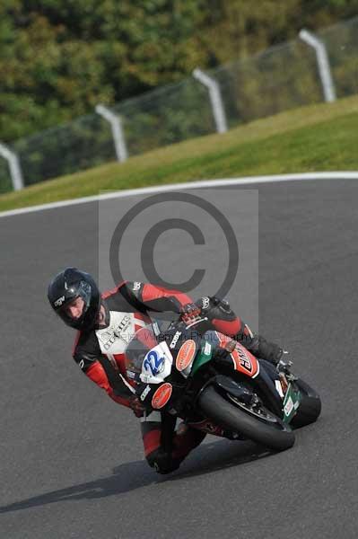 Motorcycle action photographs;Trackday digital images;cadwell;cadwell park photographs;event digital images;eventdigitalimages;motor racing louth lincolnshire;no limits trackdays;peter wileman photography;trackday;trackday photos