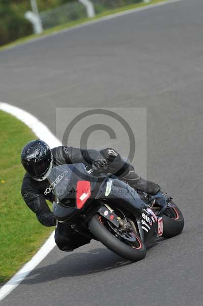 Motorcycle action photographs;Trackday digital images;cadwell;cadwell park photographs;event digital images;eventdigitalimages;motor racing louth lincolnshire;no limits trackdays;peter wileman photography;trackday;trackday photos