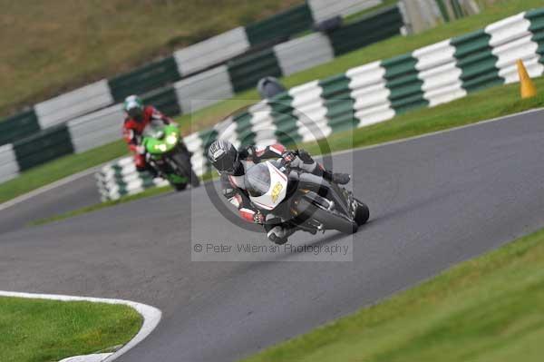 Motorcycle action photographs;Trackday digital images;cadwell;cadwell park photographs;event digital images;eventdigitalimages;motor racing louth lincolnshire;no limits trackdays;peter wileman photography;trackday;trackday photos