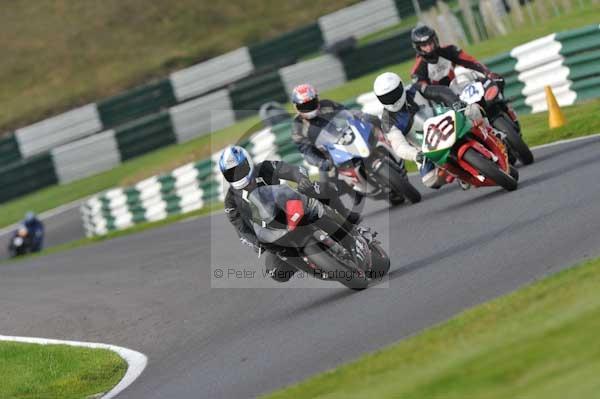 Motorcycle action photographs;Trackday digital images;cadwell;cadwell park photographs;event digital images;eventdigitalimages;motor racing louth lincolnshire;no limits trackdays;peter wileman photography;trackday;trackday photos