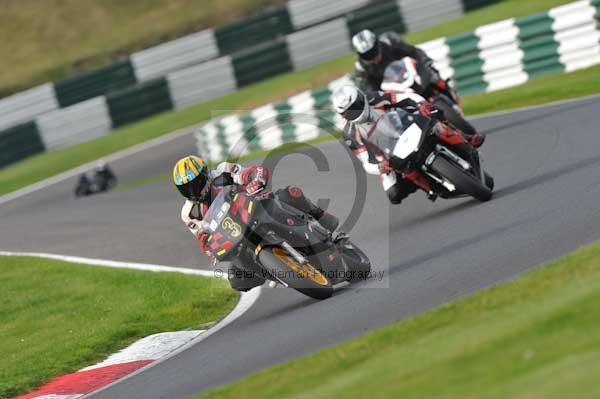 Motorcycle action photographs;Trackday digital images;cadwell;cadwell park photographs;event digital images;eventdigitalimages;motor racing louth lincolnshire;no limits trackdays;peter wileman photography;trackday;trackday photos