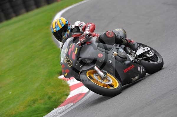 Motorcycle action photographs;Trackday digital images;cadwell;cadwell park photographs;event digital images;eventdigitalimages;motor racing louth lincolnshire;no limits trackdays;peter wileman photography;trackday;trackday photos