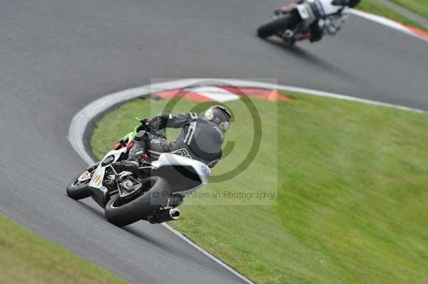 Motorcycle action photographs;Trackday digital images;cadwell;cadwell park photographs;event digital images;eventdigitalimages;motor racing louth lincolnshire;no limits trackdays;peter wileman photography;trackday;trackday photos