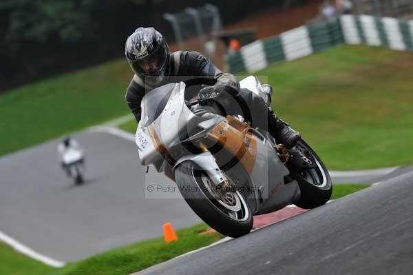 Motorcycle action photographs;Trackday digital images;cadwell;cadwell park photographs;event digital images;eventdigitalimages;motor racing louth lincolnshire;no limits trackdays;peter wileman photography;trackday;trackday photos