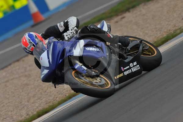 Motorcycle action photographs;Trackday digital images;donington;donington park leicestershire;donington photographs;event digital images;eventdigitalimages;no limits trackday;peter wileman photography;trackday;trackday photos