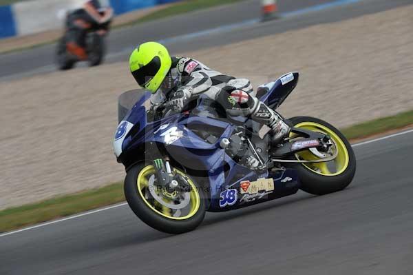 Motorcycle action photographs;Trackday digital images;donington;donington park leicestershire;donington photographs;event digital images;eventdigitalimages;no limits trackday;peter wileman photography;trackday;trackday photos