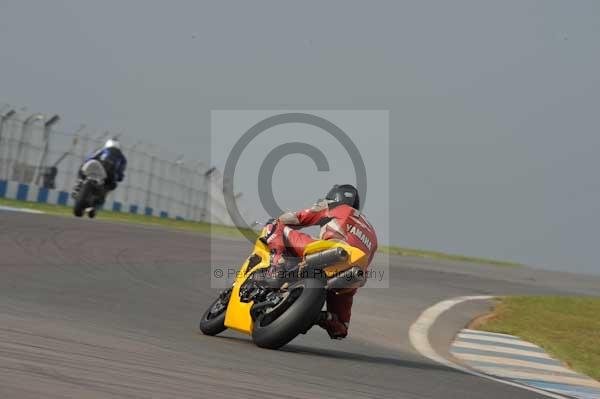 Motorcycle action photographs;Trackday digital images;donington;donington park leicestershire;donington photographs;event digital images;eventdigitalimages;no limits trackday;peter wileman photography;trackday;trackday photos