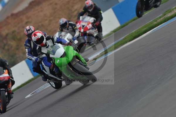 Motorcycle action photographs;Trackday digital images;donington;donington park leicestershire;donington photographs;event digital images;eventdigitalimages;no limits trackday;peter wileman photography;trackday;trackday photos