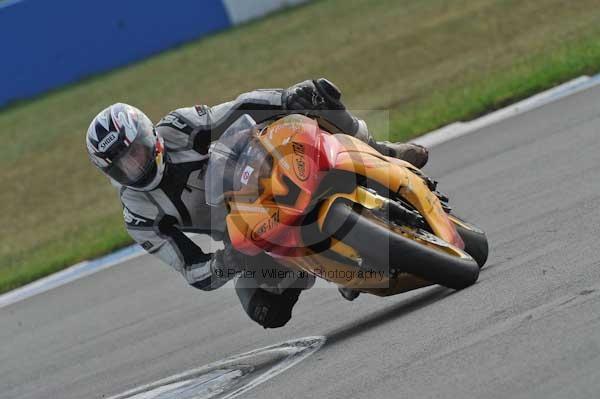 Motorcycle action photographs;Trackday digital images;donington;donington park leicestershire;donington photographs;event digital images;eventdigitalimages;no limits trackday;peter wileman photography;trackday;trackday photos