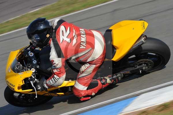 Motorcycle action photographs;Trackday digital images;donington;donington park leicestershire;donington photographs;event digital images;eventdigitalimages;no limits trackday;peter wileman photography;trackday;trackday photos