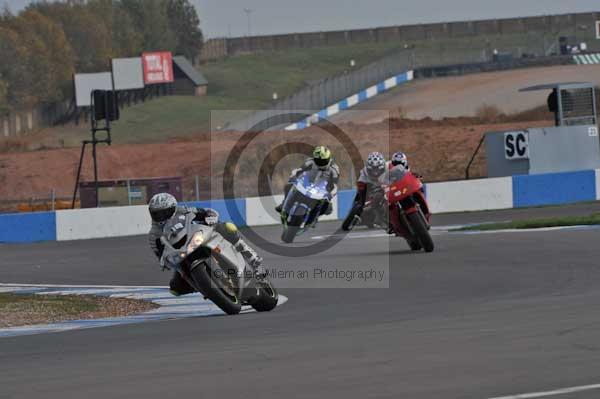 Motorcycle action photographs;Trackday digital images;donington;donington park leicestershire;donington photographs;event digital images;eventdigitalimages;no limits trackday;peter wileman photography;trackday;trackday photos