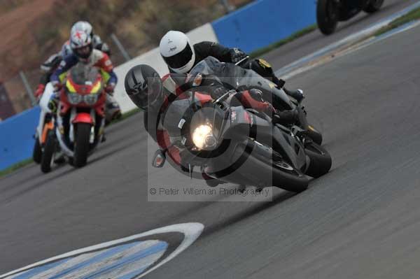 Motorcycle action photographs;Trackday digital images;donington;donington park leicestershire;donington photographs;event digital images;eventdigitalimages;no limits trackday;peter wileman photography;trackday;trackday photos