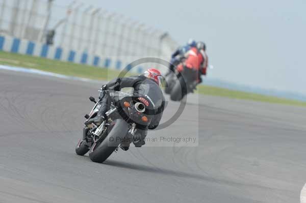 Motorcycle action photographs;Trackday digital images;donington;donington park leicestershire;donington photographs;event digital images;eventdigitalimages;no limits trackday;peter wileman photography;trackday;trackday photos