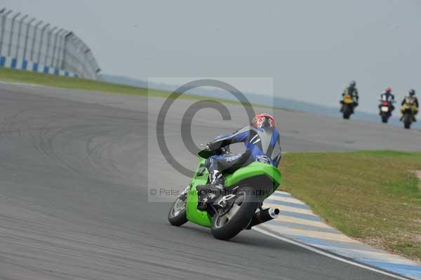 Motorcycle action photographs;Trackday digital images;donington;donington park leicestershire;donington photographs;event digital images;eventdigitalimages;no limits trackday;peter wileman photography;trackday;trackday photos