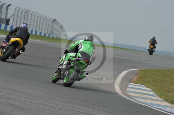 Motorcycle action photographs;Trackday digital images;donington;donington park leicestershire;donington photographs;event digital images;eventdigitalimages;no limits trackday;peter wileman photography;trackday;trackday photos