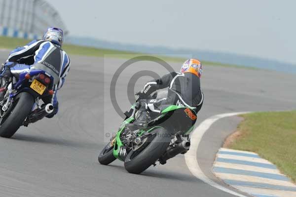 Motorcycle action photographs;Trackday digital images;donington;donington park leicestershire;donington photographs;event digital images;eventdigitalimages;no limits trackday;peter wileman photography;trackday;trackday photos