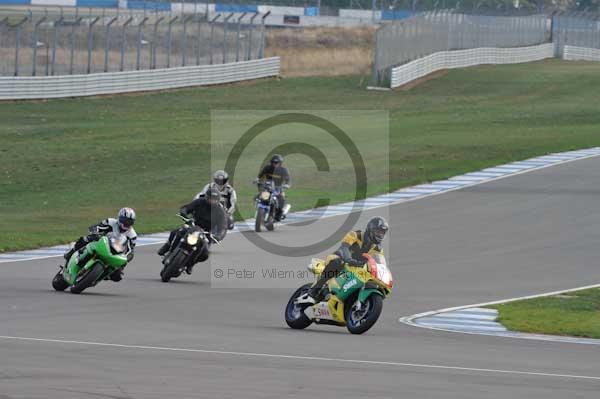 Motorcycle action photographs;Trackday digital images;donington;donington park leicestershire;donington photographs;event digital images;eventdigitalimages;no limits trackday;peter wileman photography;trackday;trackday photos