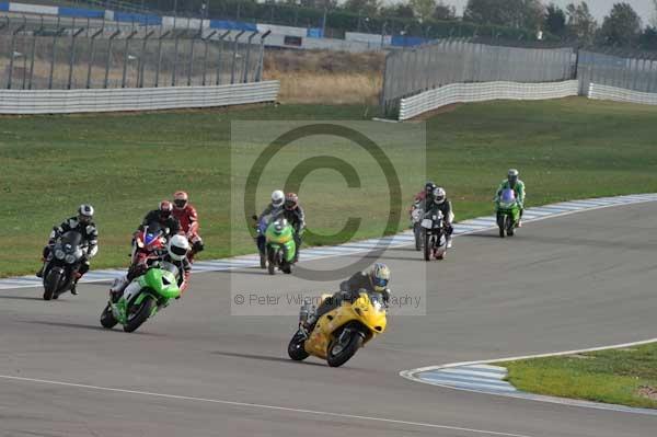 Motorcycle action photographs;Trackday digital images;donington;donington park leicestershire;donington photographs;event digital images;eventdigitalimages;no limits trackday;peter wileman photography;trackday;trackday photos