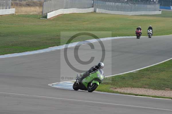 Motorcycle action photographs;Trackday digital images;donington;donington park leicestershire;donington photographs;event digital images;eventdigitalimages;no limits trackday;peter wileman photography;trackday;trackday photos