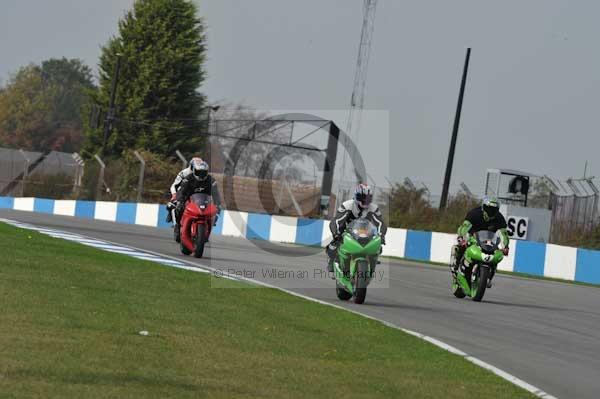 Motorcycle action photographs;Trackday digital images;donington;donington park leicestershire;donington photographs;event digital images;eventdigitalimages;no limits trackday;peter wileman photography;trackday;trackday photos