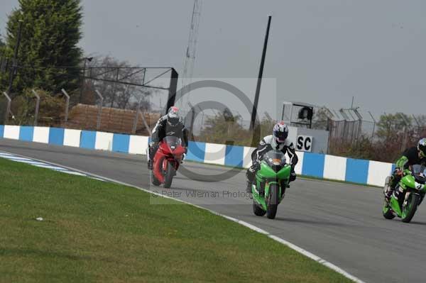 Motorcycle action photographs;Trackday digital images;donington;donington park leicestershire;donington photographs;event digital images;eventdigitalimages;no limits trackday;peter wileman photography;trackday;trackday photos