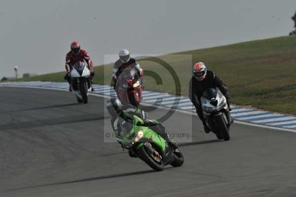 Motorcycle action photographs;Trackday digital images;donington;donington park leicestershire;donington photographs;event digital images;eventdigitalimages;no limits trackday;peter wileman photography;trackday;trackday photos