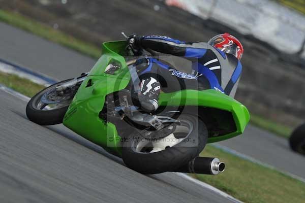 Motorcycle action photographs;Trackday digital images;donington;donington park leicestershire;donington photographs;event digital images;eventdigitalimages;no limits trackday;peter wileman photography;trackday;trackday photos