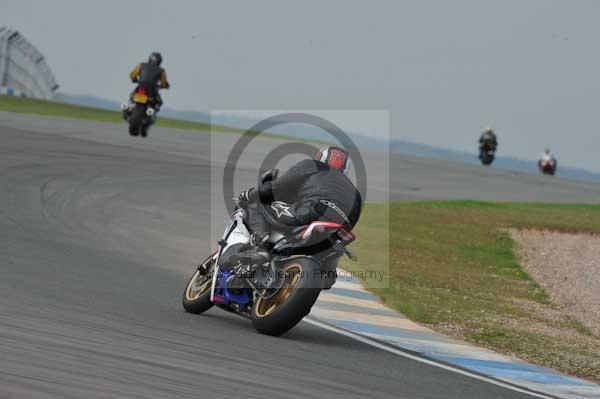 Motorcycle action photographs;Trackday digital images;donington;donington park leicestershire;donington photographs;event digital images;eventdigitalimages;no limits trackday;peter wileman photography;trackday;trackday photos