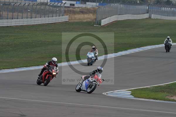 Motorcycle action photographs;Trackday digital images;donington;donington park leicestershire;donington photographs;event digital images;eventdigitalimages;no limits trackday;peter wileman photography;trackday;trackday photos