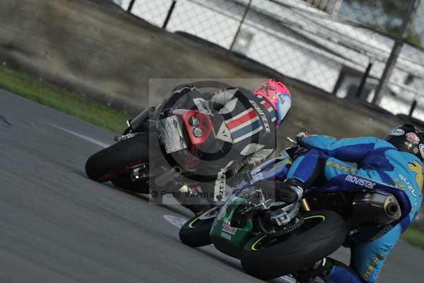 Motorcycle action photographs;Trackday digital images;donington;donington park leicestershire;donington photographs;event digital images;eventdigitalimages;no limits trackday;peter wileman photography;trackday;trackday photos