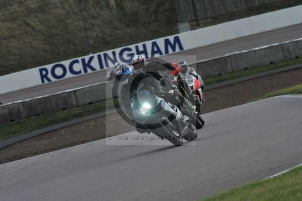 Rockingham no limits trackday;enduro digital images;event digital images;eventdigitalimages;no limits trackdays;peter wileman photography;racing digital images;rockingham raceway northamptonshire;rockingham trackday photographs;trackday digital images;trackday photos