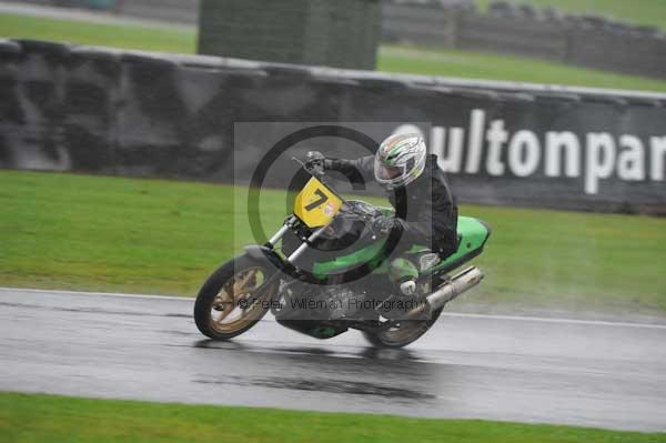 enduro digital images;event digital images;eventdigitalimages;no limits trackdays;oulton no limits trackday;oulton park cheshire;oulton trackday photographs;peter wileman photography;racing digital images;trackday digital images;trackday photos