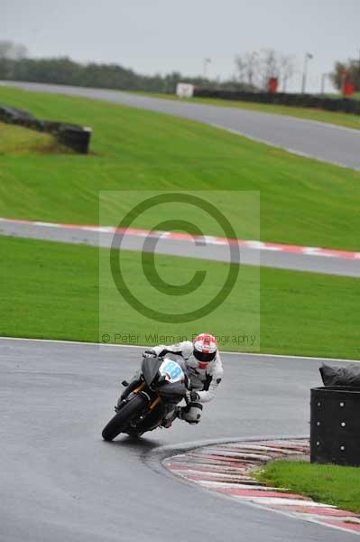 Motorcycle action photographs;Trackday digital images;event digital images;eventdigitalimages;no limits trackday;oulton park;oulton park circuit cheshire;oulton park photographs;peter wileman photography;trackday;trackday photos