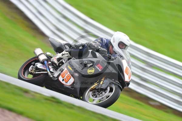 Motorcycle action photographs;Trackday digital images;event digital images;eventdigitalimages;no limits trackday;oulton park;oulton park circuit cheshire;oulton park photographs;peter wileman photography;trackday;trackday photos