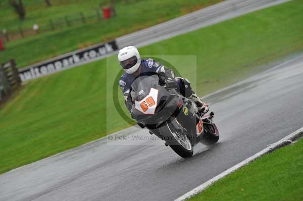 Motorcycle action photographs;Trackday digital images;event digital images;eventdigitalimages;no limits trackday;oulton park;oulton park circuit cheshire;oulton park photographs;peter wileman photography;trackday;trackday photos