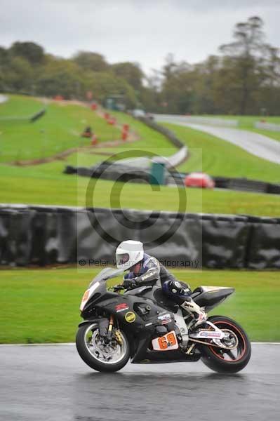 Motorcycle action photographs;Trackday digital images;event digital images;eventdigitalimages;no limits trackday;oulton park;oulton park circuit cheshire;oulton park photographs;peter wileman photography;trackday;trackday photos