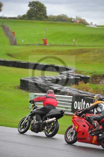 Motorcycle action photographs;Trackday digital images;event digital images;eventdigitalimages;no limits trackday;oulton park;oulton park circuit cheshire;oulton park photographs;peter wileman photography;trackday;trackday photos